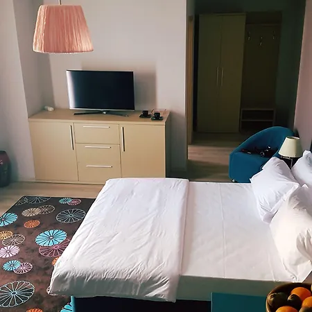 Sangria Luxury Family