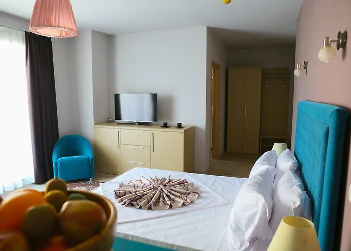 Sangria Luxury Family 3* Năvodari