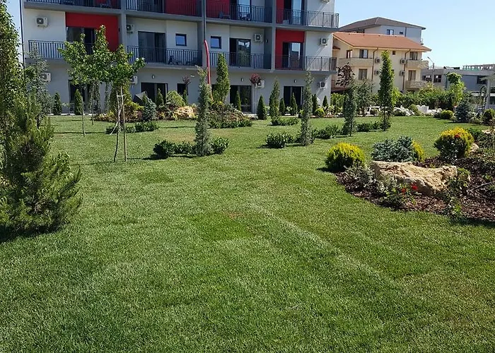 Sangria Luxury Family