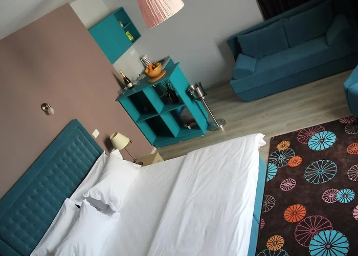 Sangria Luxury Family