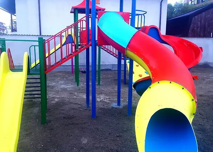 Sangria Luxury Family