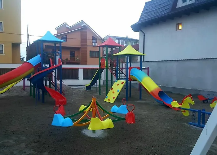 Sangria Luxury Family