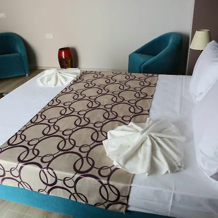 Sangria Luxury Family Pensiune 3*