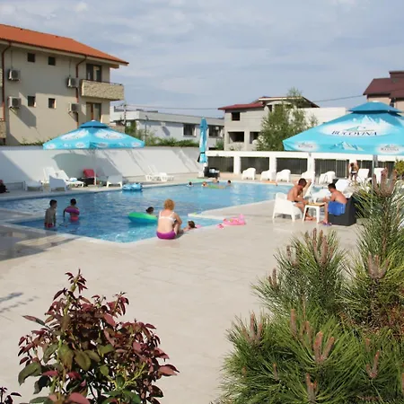 Sangria Luxury Family 3* Năvodari