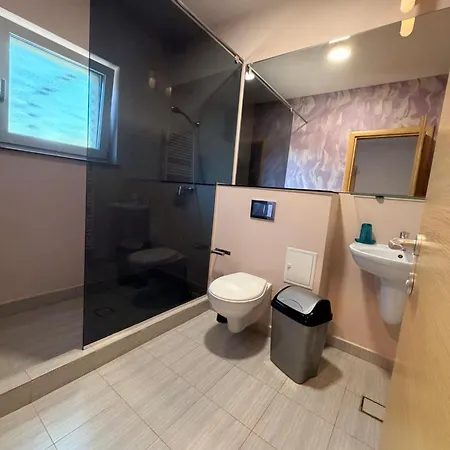 בית הארחה Sangria Luxury Family 3*
