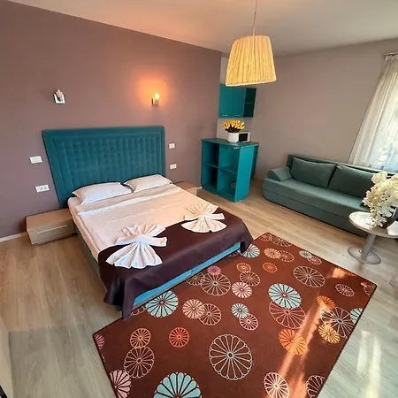 Sangria Luxury Family בית הארחה 3*