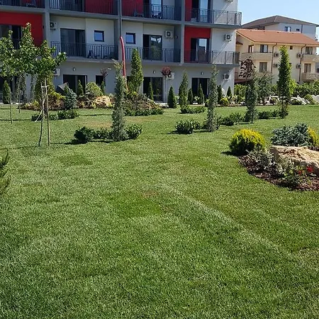 Sangria Luxury Family