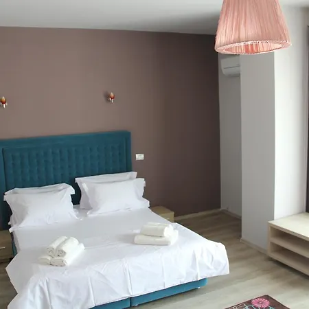 Guest house Sangria Luxury Family