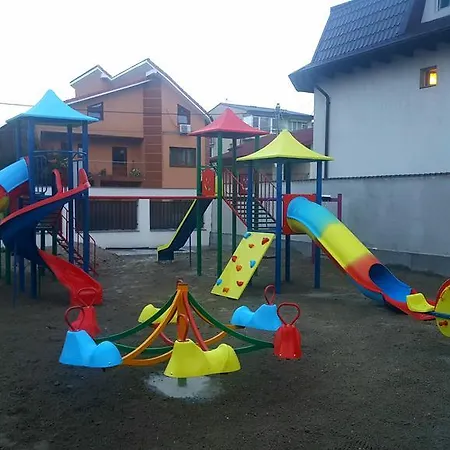 Sangria Luxury Family